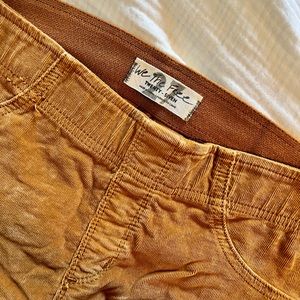FREE PEOPLE/We The Free corduroy flare pants, goldenrod/camel color. Like new!!